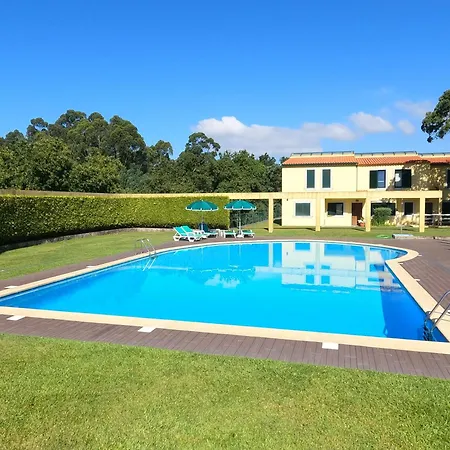 Just Like - Casa Lima Lanhelas