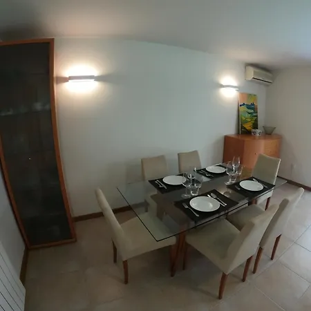 Just Like - Casa Lima Lanhelas