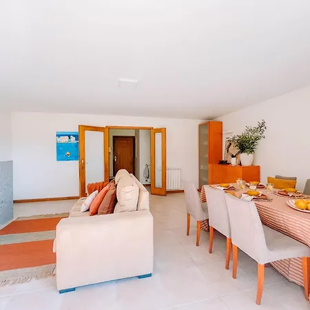 Just Like - Casa Lima