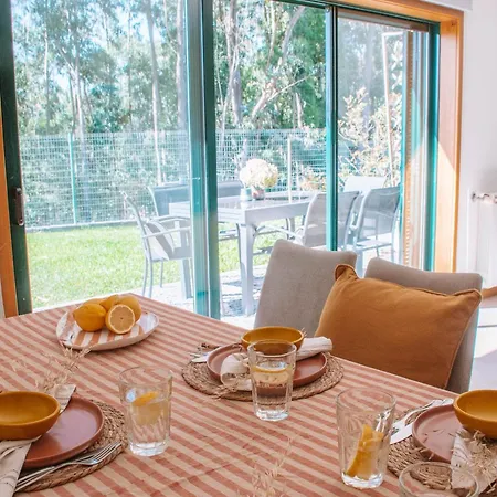 Just Like - Casa Lima * Caminha